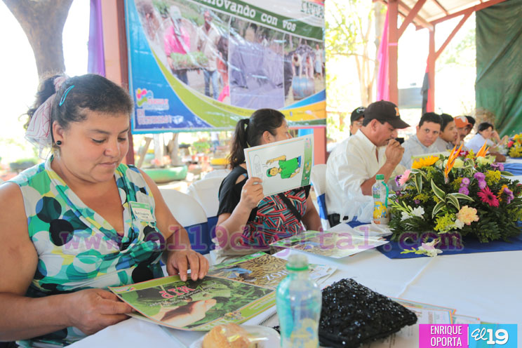 Productores de granos b&aacute;sicos abordan conservaci&oacute;n de semillas criollas